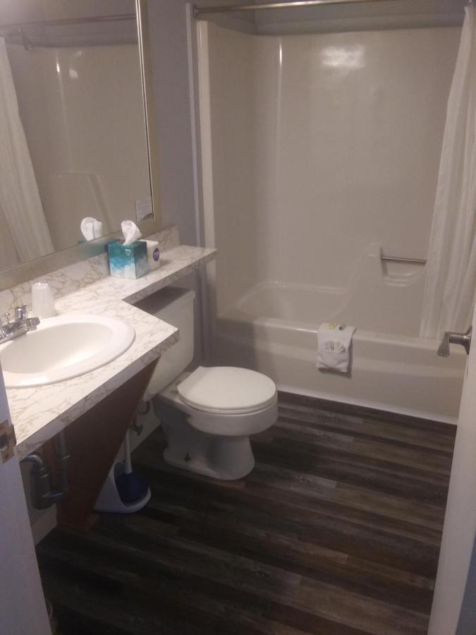 The Eastland Motel Lubec Екстер'єр фото